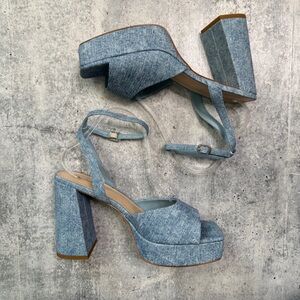 Modatope Cleo Platform Sandals 9.5